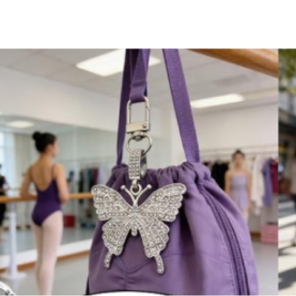 Silver crystal butterfly purse/bag charm keychain - Picture 5 of 7